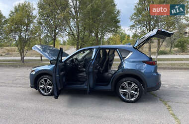 Позашляховик / Кросовер Mazda CX-5 2022 в 