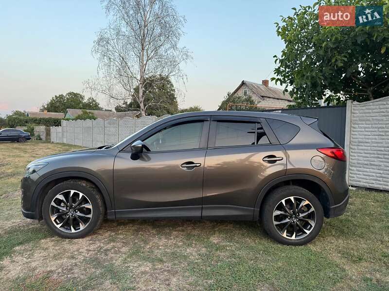 Внедорожник / Кроссовер Mazda CX-5 2016 в Каменском
