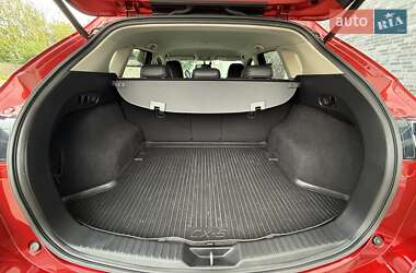 Позашляховик / Кросовер Mazda CX-5 2020 в 