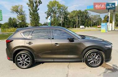 Внедорожник / Кроссовер Mazda CX-5 2018 в 