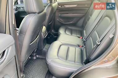 Внедорожник / Кроссовер Mazda CX-5 2018 в 