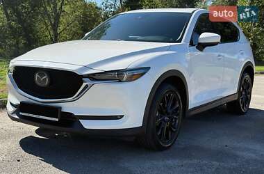 Позашляховик / Кросовер Mazda CX-5 2019 в 