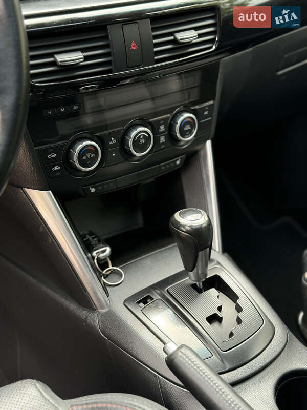 Внедорожник / Кроссовер Mazda CX-5 2013 в Косове
