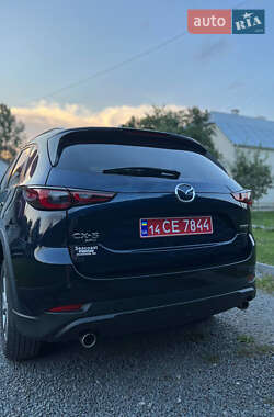 Позашляховик / Кросовер Mazda CX-5 2023 в 