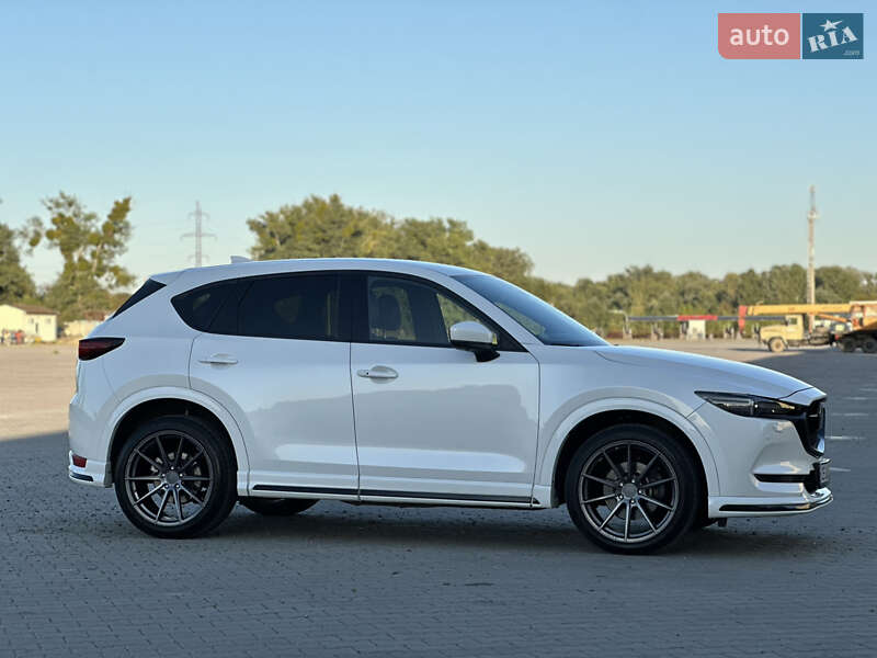 Внедорожник / Кроссовер Mazda CX-5 2019 в Черновцах