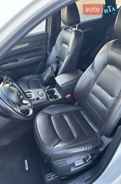 Позашляховик / Кросовер Mazda CX-5 2019 в 