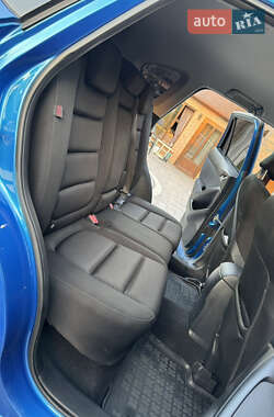 Позашляховик / Кросовер Mazda CX-5 2012 в 
