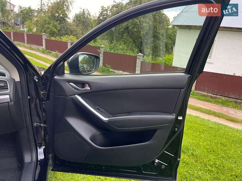 Внедо��ожник / Кроссовер Mazda CX-5 2015 в Львове