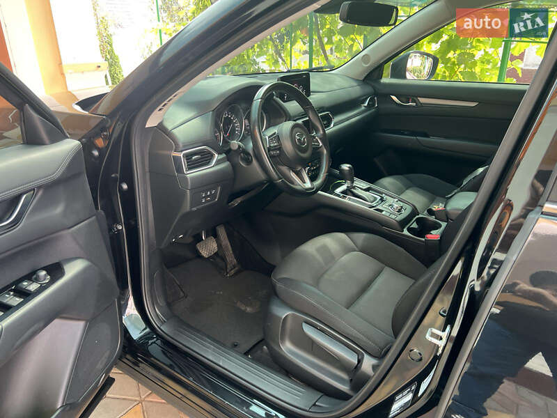 Внедорожник / Кроссовер Mazda CX-5 2018 в Белгороде-Днестровском