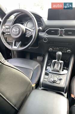 Позашляховик / Кросовер Mazda CX-5 2024 в 