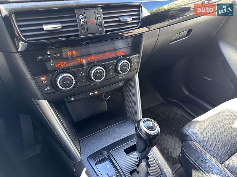 Внедорожник / Кроссовер Mazda CX-5 2012 в Киеве