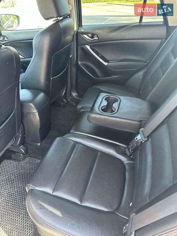 Внедорожник / Кроссовер Mazda CX-5 2015 в Ивано-Франковске фото 12 Внедорожник / Кроссовер Mazda CX-5 2015 в Ивано-Франковске
