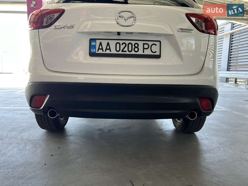Внедорожник / Кроссовер Mazda CX-5 2016 в Киеве