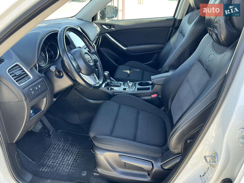 Внедорожник / Кроссовер Mazda CX-5 2016 в Киеве