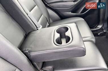 Внедорожник / Кроссовер Mazda CX-5 2013 в 