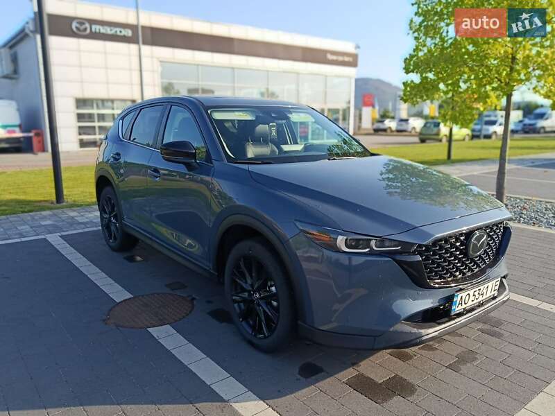 Позашляховик / Кросовер Mazda CX-5 2024 в 