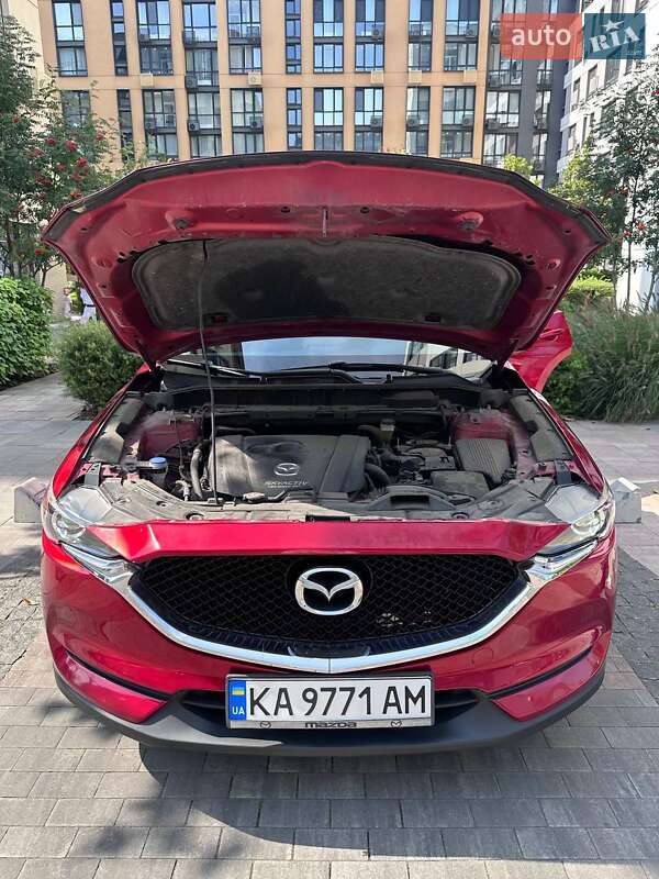 Внедорожник / Кроссовер Mazda CX-5 2017 в Киеве
