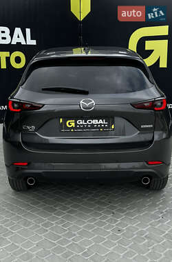 Позашляховик / Кросовер Mazda CX-5 2024 в 