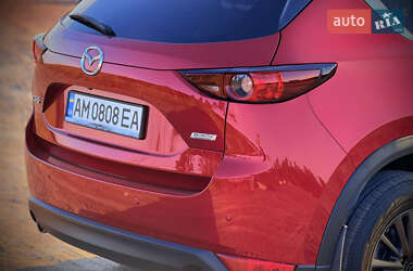 Позашляховик / Кросовер Mazda CX-5 2019 в 