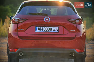 Позашляховик / Кросовер Mazda CX-5 2019 в 