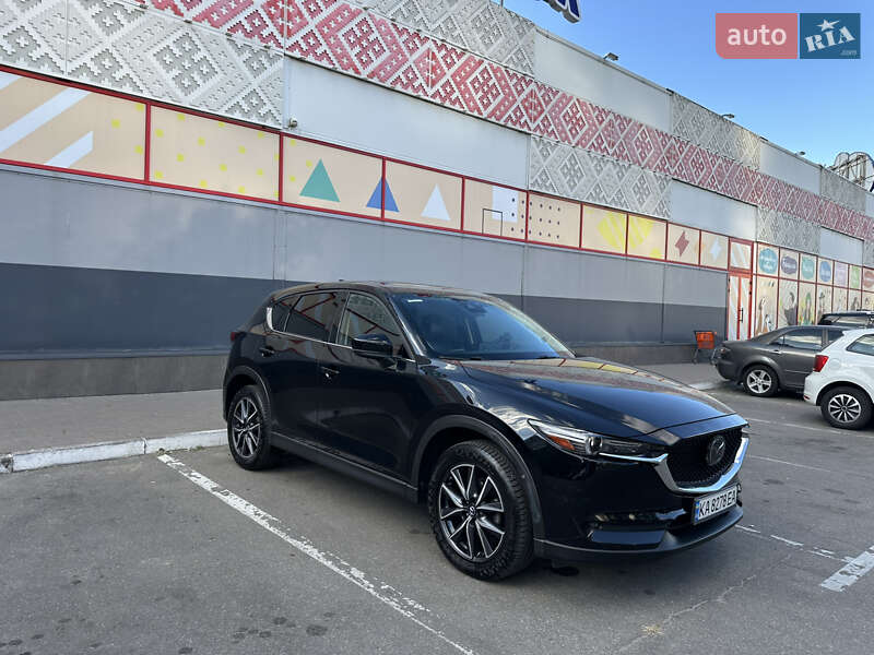 Позашляховик / Кросовер Mazda CX-5 2017 в Києві