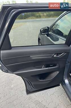 Позашляховик / Кросовер Mazda CX-5 2024 в 