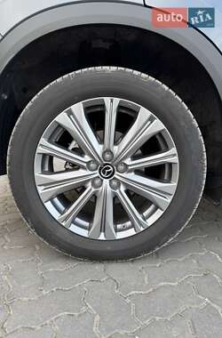 Позашляховик / Кросовер Mazda CX-5 2024 в 