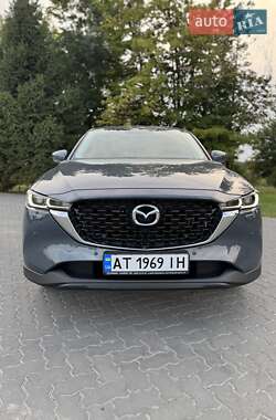 Позашляховик / Кросовер Mazda CX-5 2024 в 