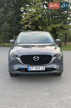 Позашляховик / Кросовер Mazda CX-5 2024 в 