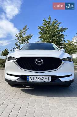 Внедорожник / Кроссовер Mazda CX-5 2018 в 