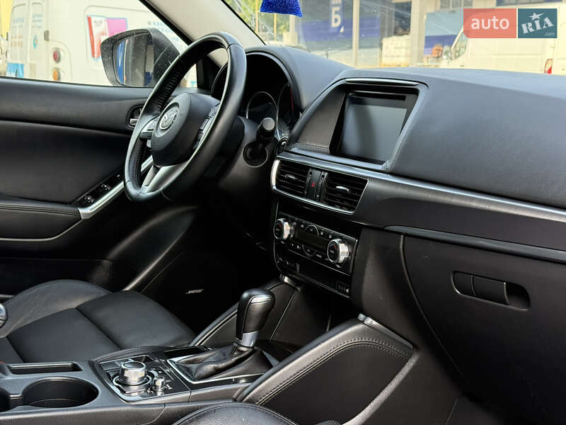 Позашляховик / Кросовер Mazda CX-5 2016 в Рівному