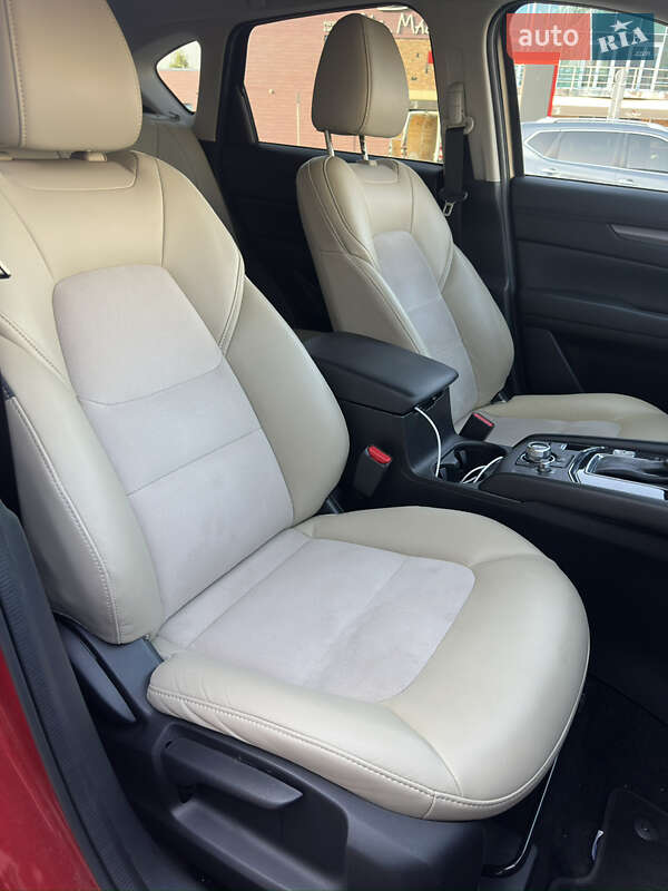 Позашляховик / Кросовер Mazda CX-5 2018 в Києві