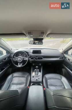 Внедорожник / Кроссовер Mazda CX-5 2017 в 