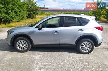 Позашляховик / Кросовер Mazda CX-5 2016 в 