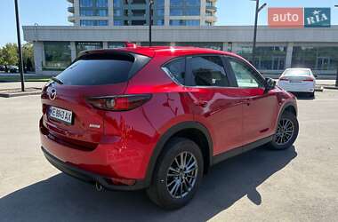 Позашляховик / Кросовер Mazda CX-5 2019 в 