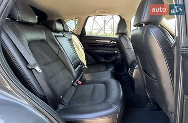 Позашляховик / Кросовер Mazda CX-5 2020 в 