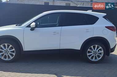 Позашляховик / Кросовер Mazda CX-5 2014 в 