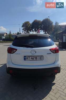 Позашляховик / Кросовер Mazda CX-5 2014 в 