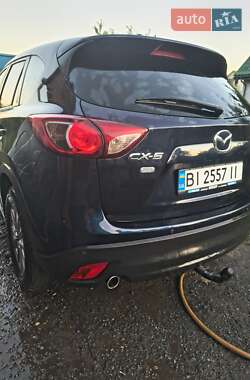 Позашляховик / Кросовер Mazda CX-5 2014 в 