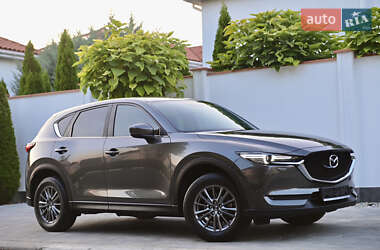 Внедорожник / Кроссовер Mazda CX-5 2018 в 