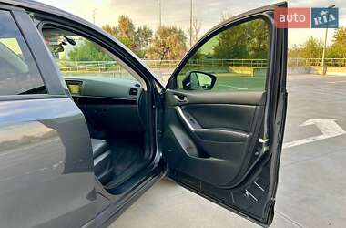 Позашляховик / Кросовер Mazda CX-5 2013 в 