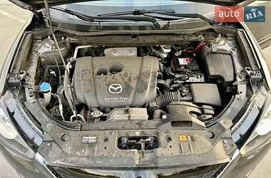Позашляховик / Кросовер Mazda CX-5 2013 в 