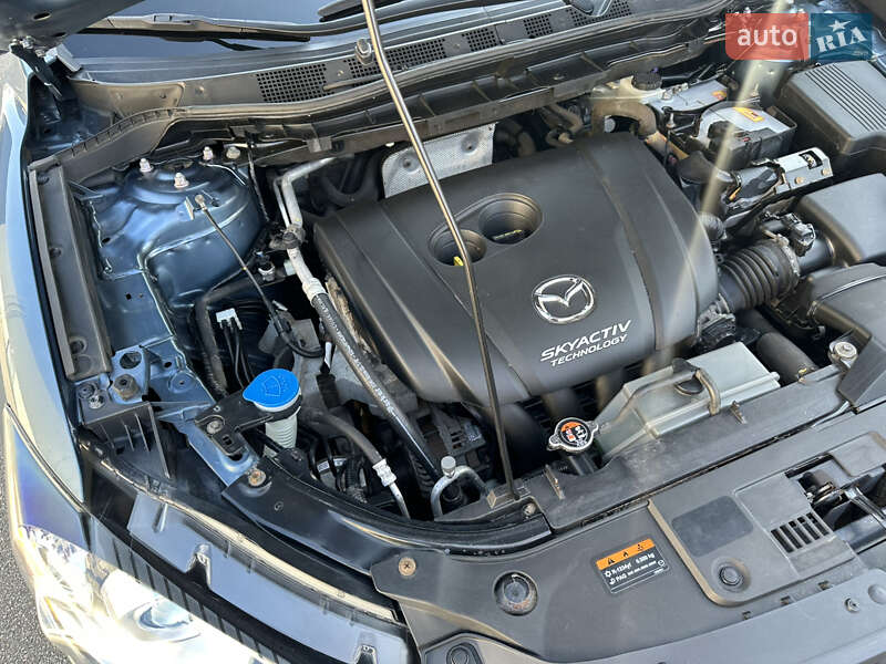Внедорожник / Кроссовер Mazda CX-5 2016 в Киеве
