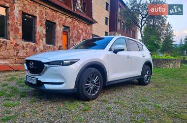 Позашляховик / Кросовер Mazda CX-5 2017 в Києві