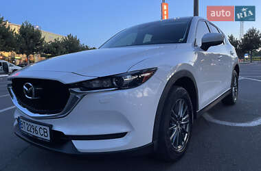 Внедорожник / Кроссовер Mazda CX-5 2017 в 