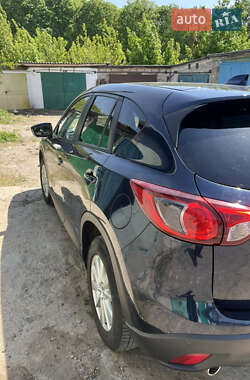 Позашляховик / Кросовер Mazda CX-5 2014 в 