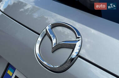 Позашляховик / Кросовер Mazda CX-5 2021 в 