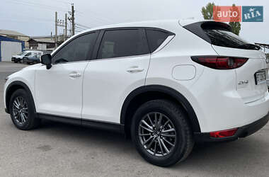 Внедорожник / Кроссовер Mazda CX-5 2017 в 