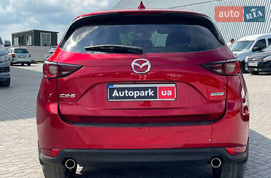Позашляховик / Кросовер Mazda CX-5 2018 в 