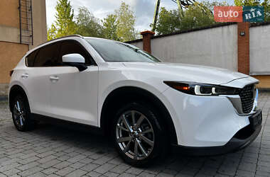 Позашляховик / Кросовер Mazda CX-5 2022 в 